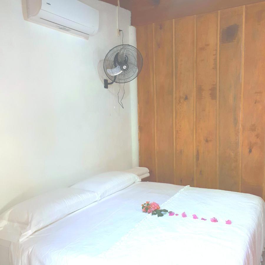 Casa Lao Centro Otel Zihuatanejo Dış mekan fotoğraf