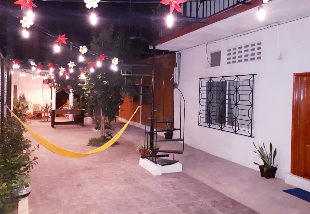 Casa Lao Centro Otel Zihuatanejo Dış mekan fotoğraf